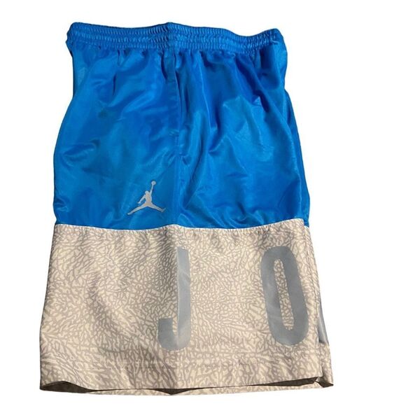 Jordan blue and grey basketball shorts 11 inch inseam like new see oics - Picture 2 of 2
